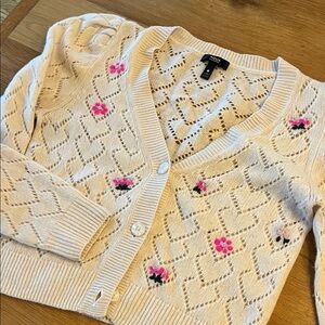 Aqua Cashmere Sweater with embroidered flowers Great condition,Tuft shoulders.